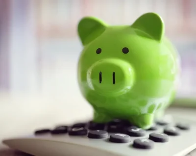 a simple guide to organizing finances